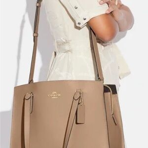 Coach cream Leather carryall bag
